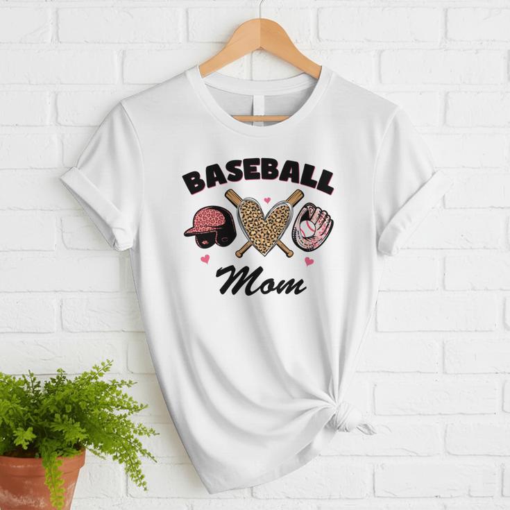 Baseball Mom Leopard Heart Game Day Love Mommy Women T-Shirt Baseball Mom Leopard Heart Game Day Love Mommy Women T-Shirt