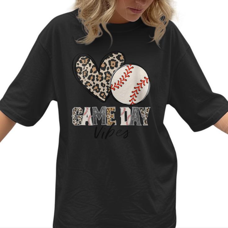 Baseball Game Day Vibes Baseball Mom Mama Leopard Cute Women T-Shirt 