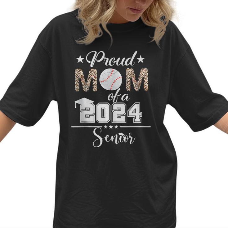 Proud Mom Of a 2024 Senior Class Of 2024 Baseball Mom Women T-Shirt