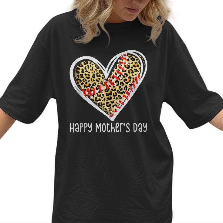 Softball Baseball Mom Valentine Leopard Heart Mother's Day Women T-Shirt