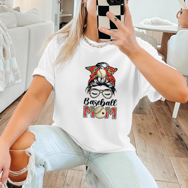 Baseball Mom Game Day Messy Bun Leopard Mother's Day Women T-Shirt Baseball Mom Game Day Messy Bun Leopard Mother's Day Women T-Shirt