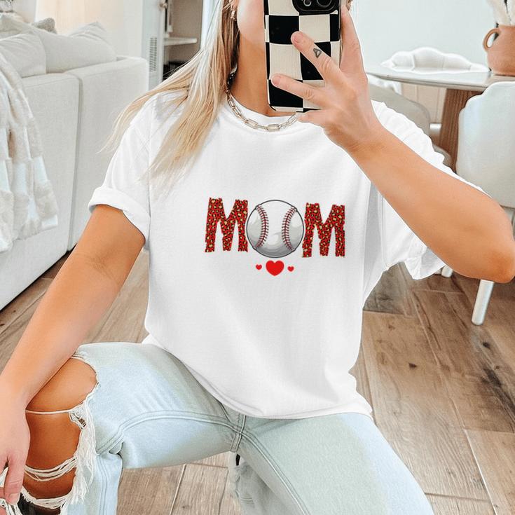 Baseball Mom Leopard Sports Players Mother's Day Women T-Shirt