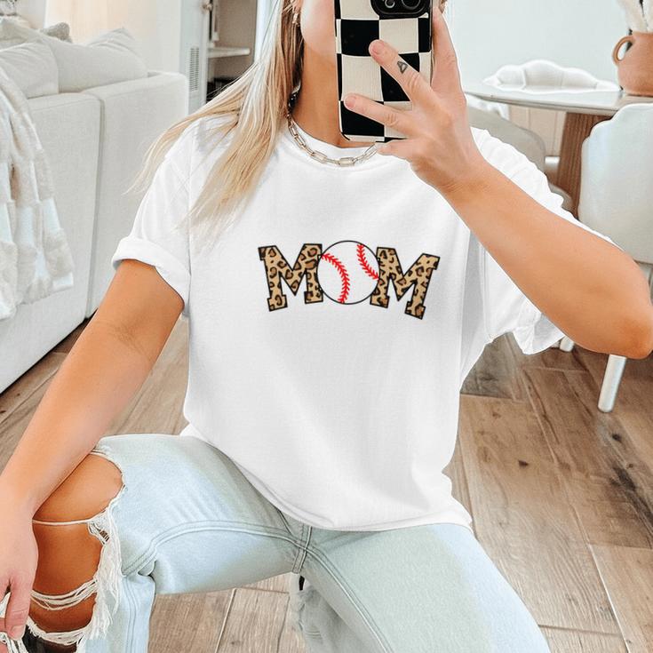 Catcher Mom Baseball Mom Leopard Game Day Women T-Shirt Catcher Mom Baseball Mom Leopard Game Day Women T-Shirt