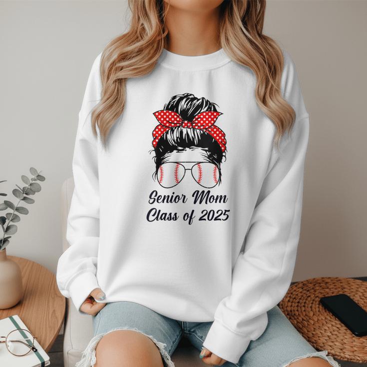 Class Of 2025 Baseball Mom Senior Graduation Graduate Women Women Crewneck Sweatshirt
