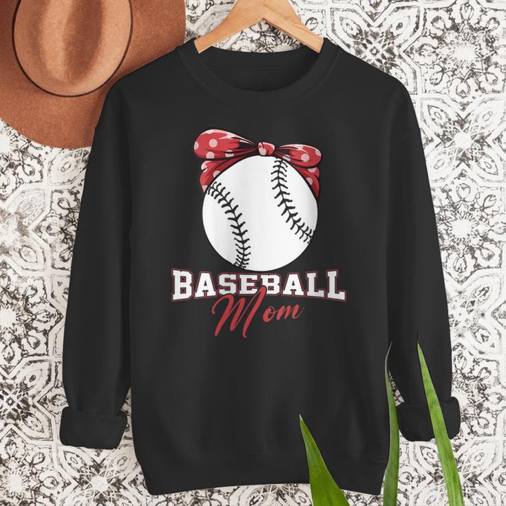 Softball Baseball Mom Floral Tee Mother's Day Women Crewneck Sweatshirt