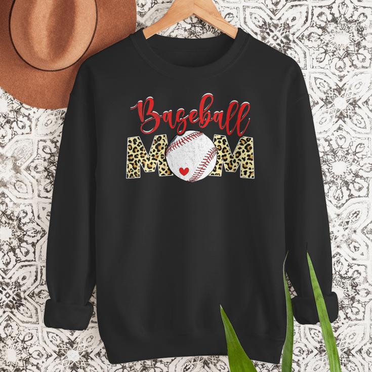 Sport Mom Leopard Mother's Day Baseball Mommy Mama Women Crewneck Sweatshirt