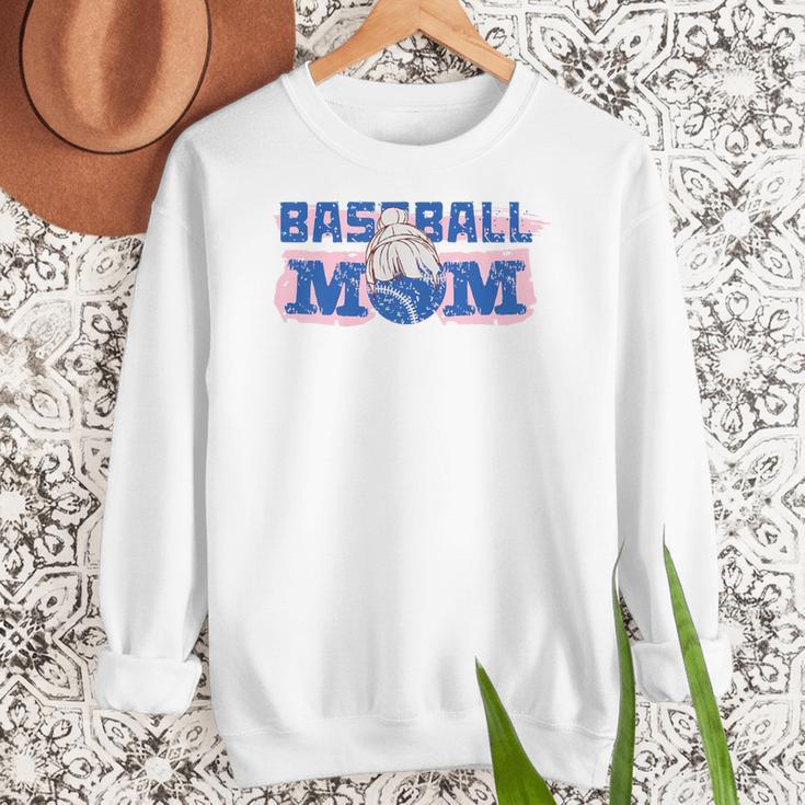 Cool Baseball Mom Mother's Day Mama Woman Cute Women Crewneck Sweatshirt