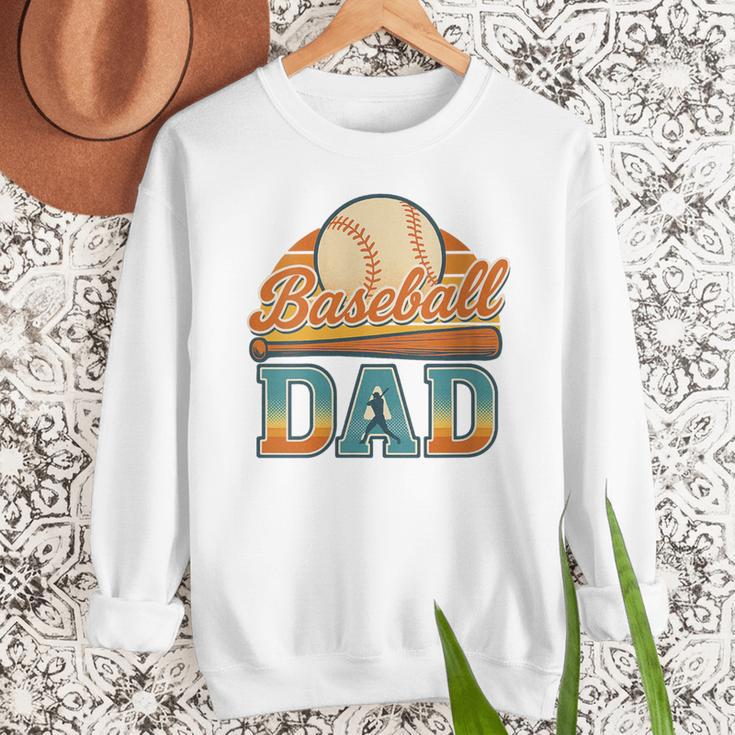 Retro Vintage Baseball Dad Summer Sports Lover Fathers Day Men Sweatshirt