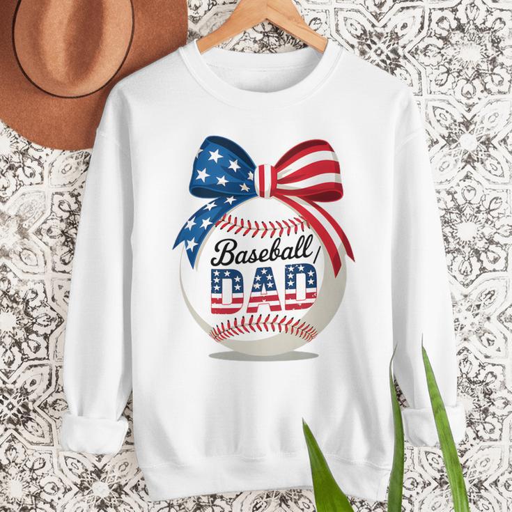 Vintage Baseball Dad Patriotic USA Flag 4th Of July Fathers Premium Men Sweatshirt