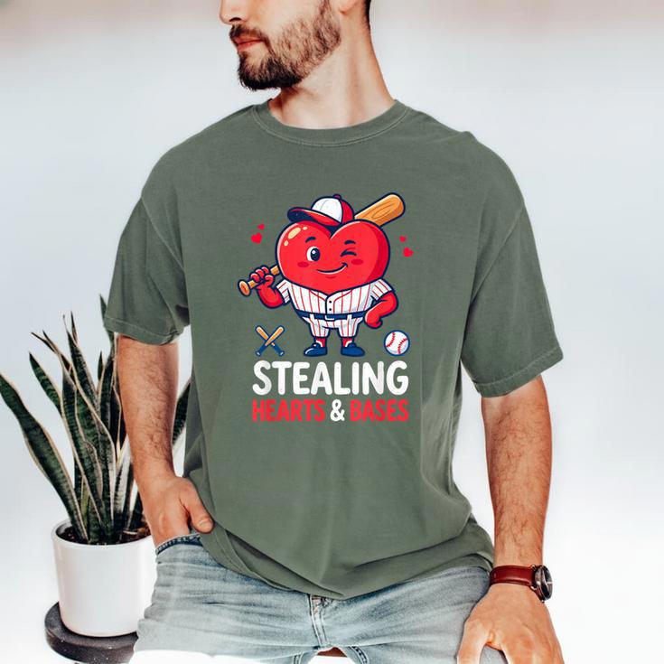Stealing Hearts And Bases Baseball Player Valentine's Day Men's Comfort Colors T-Shirt