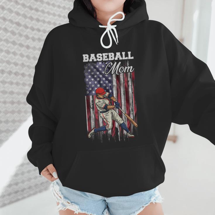Vintage USA Flag Baseball Player Proud Baseball Mom Wmen Hoodie Vintage USA Flag Baseball Player Proud Baseball Mom Wmen Hoodie
