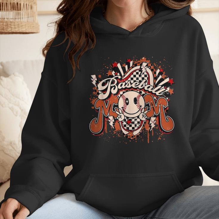 Baseball Mom Vintage Retro Groovy Sport Fan Mother Day Wmen Hoodie