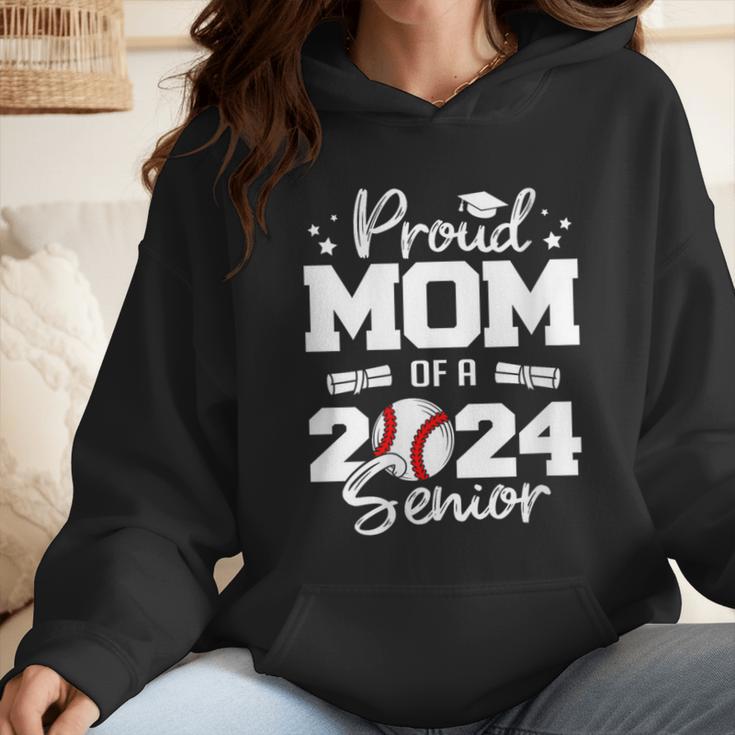 Proud Mom Of a 2024 Senior Baseball Mom 2024 Graduate Wmen Hoodie