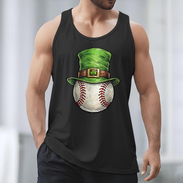 St Patricks Day Baseball Player Leprechaun Hat Men Boys Kids Men Tank Top
