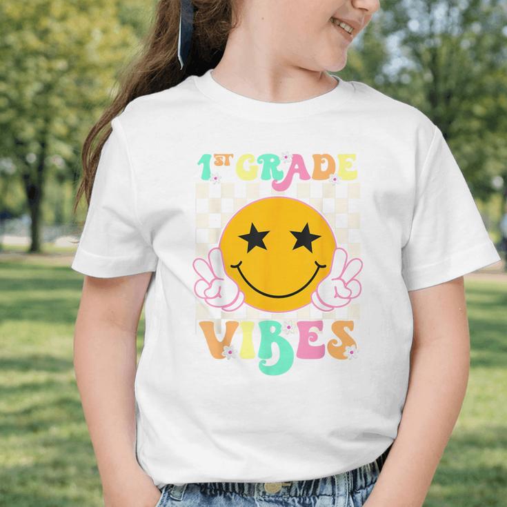 Girls 1st Grade Vibes Smile Face Back To School 1st Grade Graphic Toddler T-Shirt