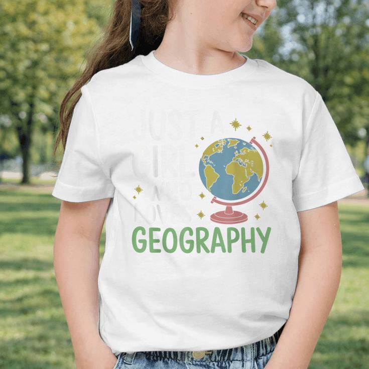 Just a Girl Who Loves Geography Back To School Kids Girls Graphic Toddler T-Shirt