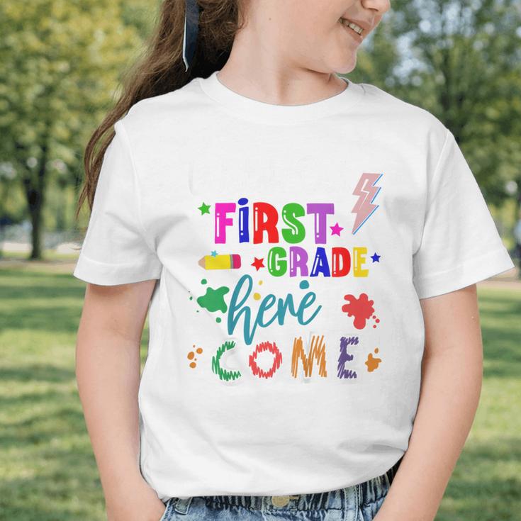Kids Watch Out First Grade Here I Come 1st Grade Back To School Graphic Toddler T-Shirt Kids Watch Out First Grade Here I Come 1st Grade Back To School Graphic Toddler T-Shirt