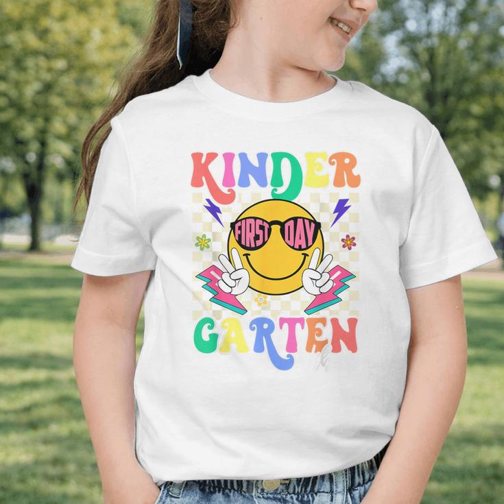 Retro Groovy Kinder Garten Vibes Smile Team Back To School Graphic Toddler T-Shirt Retro Groovy Kinder Garten Vibes Smile Team Back To School Graphic Toddler T-Shirt