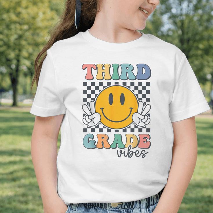 Third Grade Vibes Retro Smile Back To School 3rd Grade Team Graphic Toddler T-Shirt