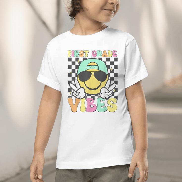 1st Grade Vibes Smile Face Back To School First Grade Graphic Toddler T-Shirt 1st Grade Vibes Smile Face Back To School First Grade Graphic Toddler T-Shirt