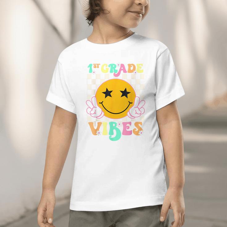 Girls 1st Grade Vibes Smile Face Back To School 1st Grade Graphic Toddler T-Shirt