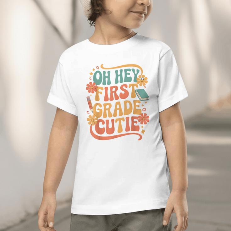 Oh Hey First Grade Cutie Back To School Graphic Toddler T-Shirt Oh Hey First Grade Cutie Back To School Graphic Toddler T-Shirt
