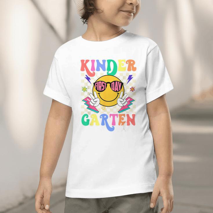 Retro Groovy Kinder Garten Vibes Smile Team Back To School Graphic Toddler T-Shirt Retro Groovy Kinder Garten Vibes Smile Team Back To School Graphic Toddler T-Shirt