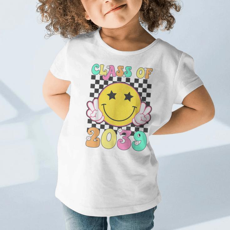 Retro Class Of 2039 Grow With Me Back To School Kindergarten Graphic Toddler T-Shirt Retro Class Of 2039 Grow With Me Back To School Kindergarten Graphic Toddler T-Shirt