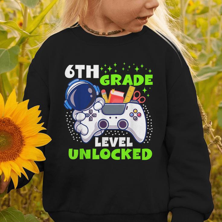 Back To School 6th Grade Level Unlocked Gamer Boys Kids Graphic Toddler Sweatshirt