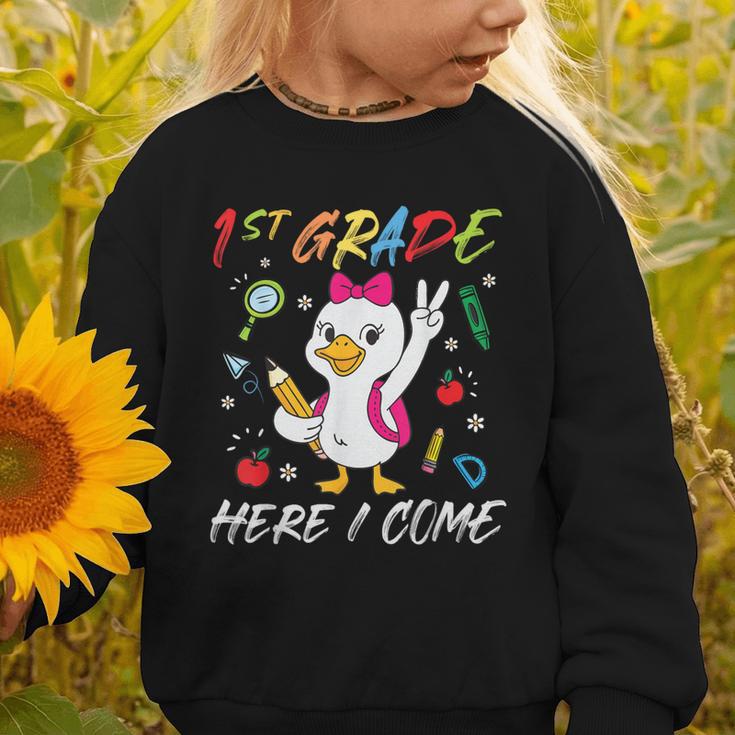 Girls Goose 1st Grade Here I Come Back To School Kids Graphic Toddler Sweatshirt Girls Goose 1st Grade Here I Come Back To School Kids Graphic Toddler Sweatshirt