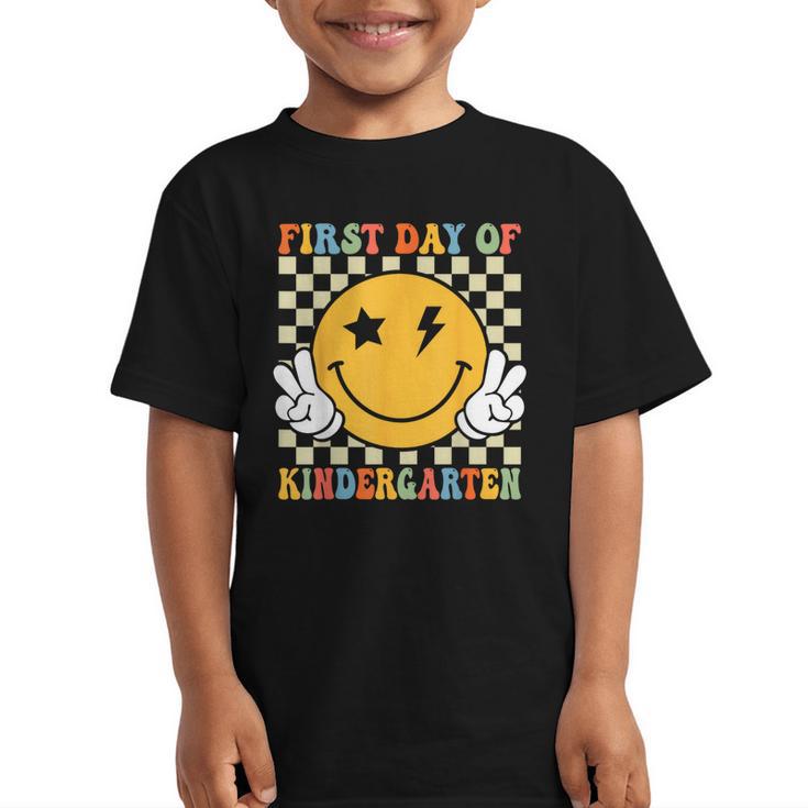 First Day Of Kindergarten Retro Back To School Girls Kids Graphic Kid T-Shirt