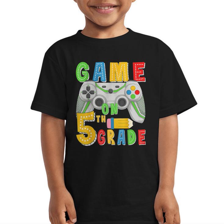 Game On Fifth Grade Back To School Gamer 5th Grade Boys Kids Graphic Kid T-Shirt