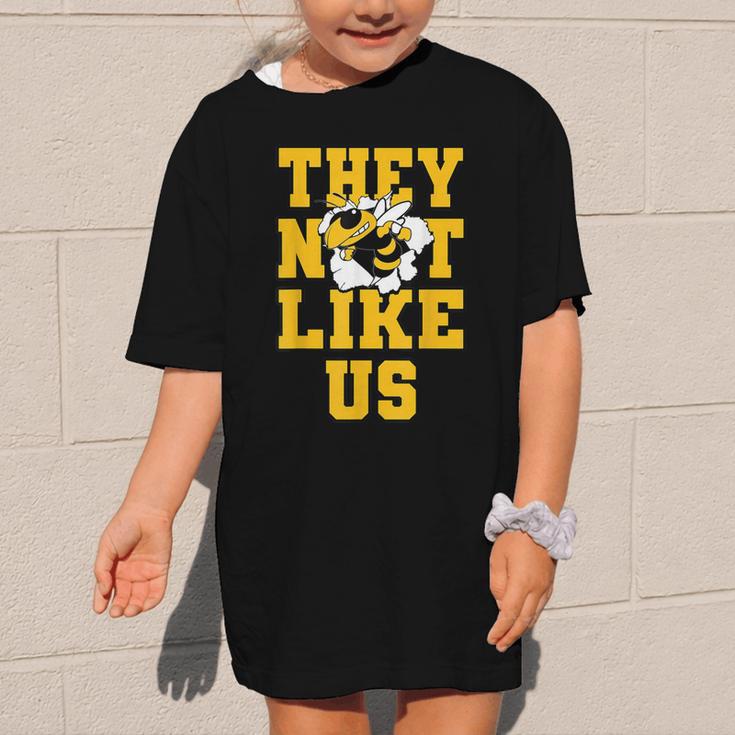 Not Like Hornets Back To School Spirit GY Graphic Kid T-Shirt