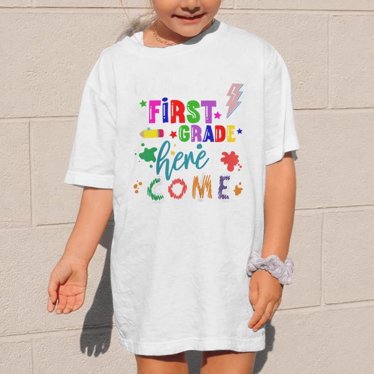 Kids Watch Out First Grade Here I Come 1st Grade Back To School Graphic Kid T-Shirt Kids Watch Out First Grade Here I Come 1st Grade Back To School Graphic Kid T-Shirt