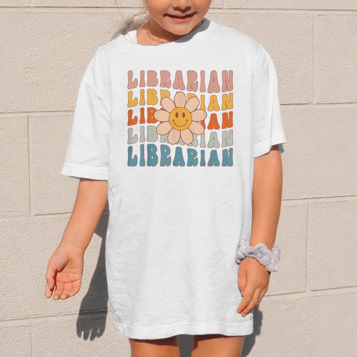 Librarian Retro Find Me At The Library Back To School Graphic Kid T-Shirt Librarian Retro Find Me At The Library Back To School Graphic Kid T-Shirt
