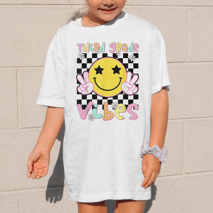 Third Grade Vibes Groovy Smile Face Back To School Girl Kid Graphic Kid T-Shirt Third Grade Vibes Groovy Smile Face Back To School Girl Kid Graphic Kid T-Shirt