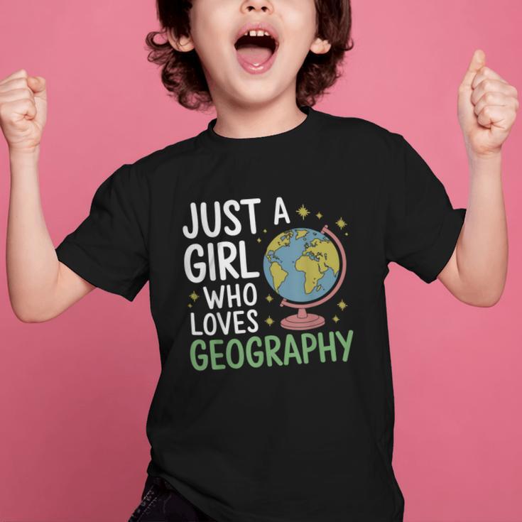 Just a Girl Who Loves Geography Back To School Kids Girls Graphic Kid T-Shirt