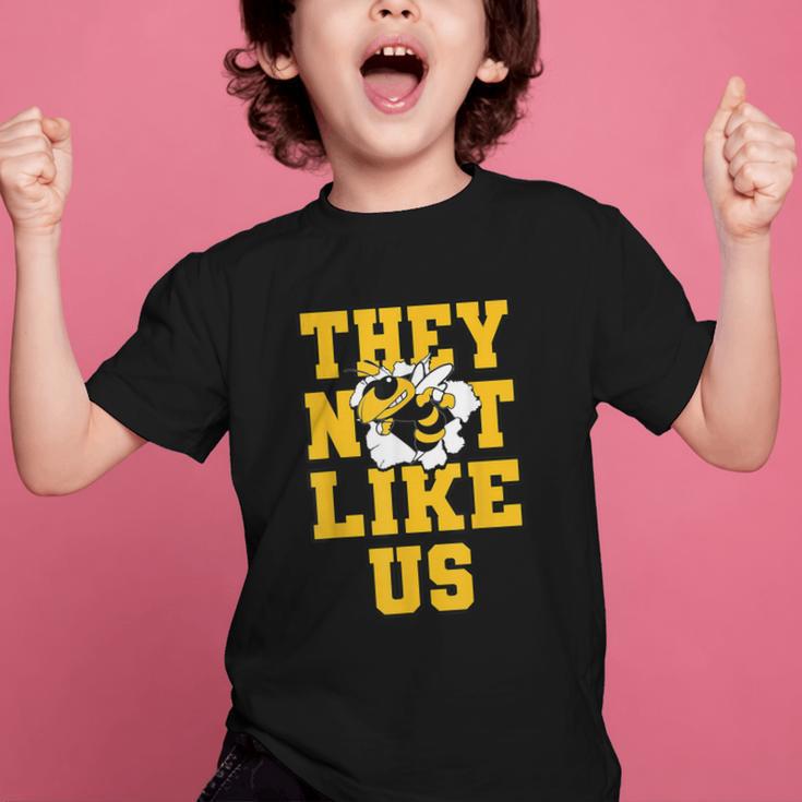 Not Like Hornets Back To School Spirit GY Graphic Kid T-Shirt