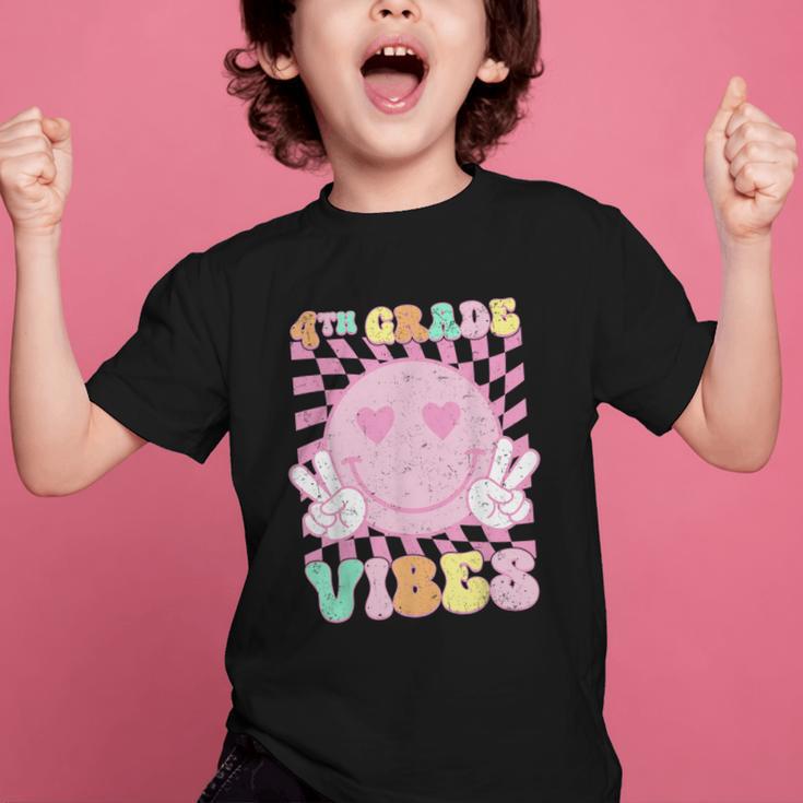 Pink 4th Grade Vibes Smile Face Back To School Fourth Grade Graphic Kid T-Shirt