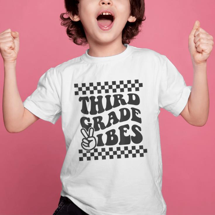1st Day Of 3rd Grade Vibes Retro Girls Back To School Boys Graphic Kid T-Shirt 1st Day Of 3rd Grade Vibes Retro Girls Back To School Boys Graphic Kid T-Shirt
