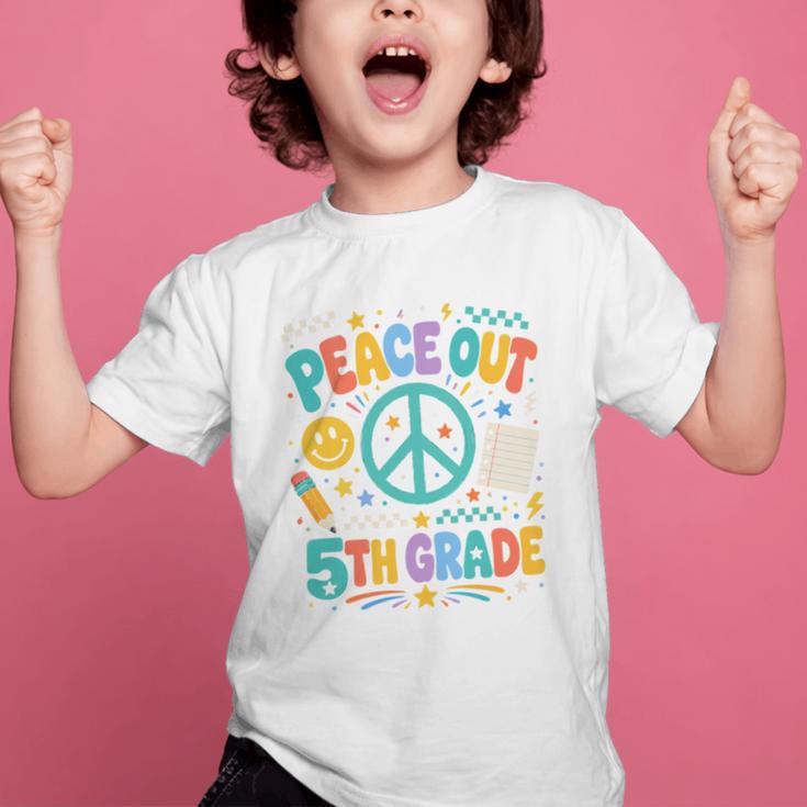 Peace Out 5th Grade Retro Back To School Students Graphic Kid T-Shirt Peace Out 5th Grade Retro Back To School Students Graphic Kid T-Shirt