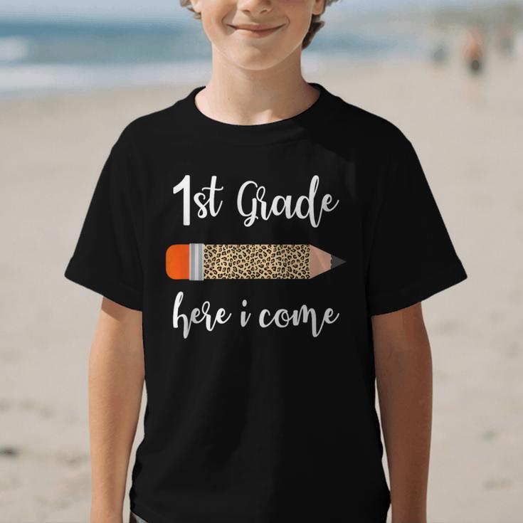 1st Grade Here I Come Leopard Pencil Back To School Student Graphic Kid T-Shirt 1st Grade Here I Come Leopard Pencil Back To School Student Graphic Kid T-Shirt
