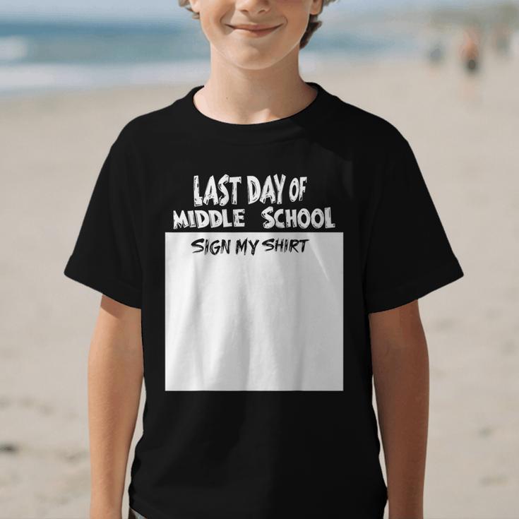 Fun Last Day Of School Sign My Shirt Back To School Cool Graphic Kid T-Shirt Fun Last Day Of School Sign My Shirt Back To School Cool Graphic Kid T-Shirt