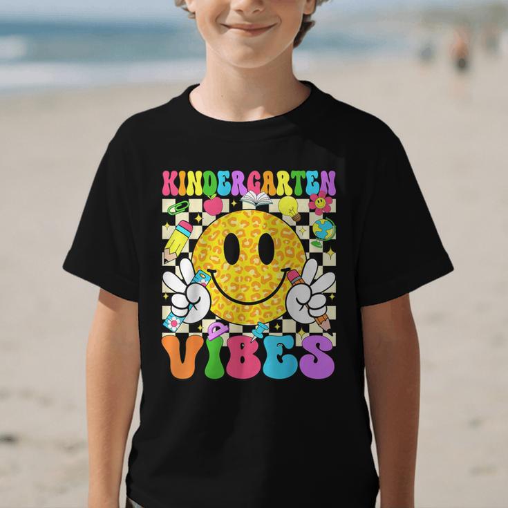Kindergarten Vibes Smile Face Back To School Kinder Girl Kid Graphic Kid T-Shirt Kindergarten Vibes Smile Face Back To School Kinder Girl Kid Graphic Kid T-Shirt