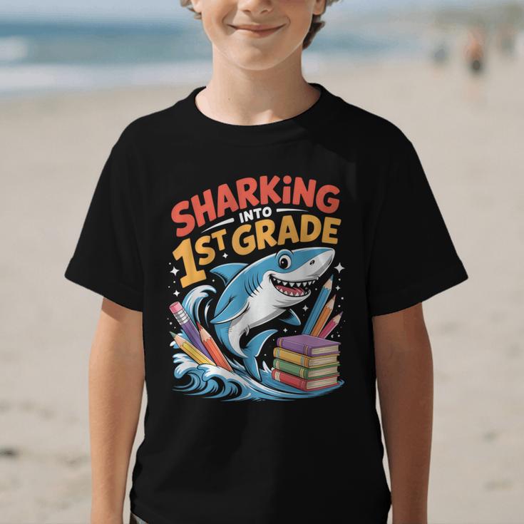 Sharking Into 1st Grade Back To School Shark Graphic Kid T-Shirt