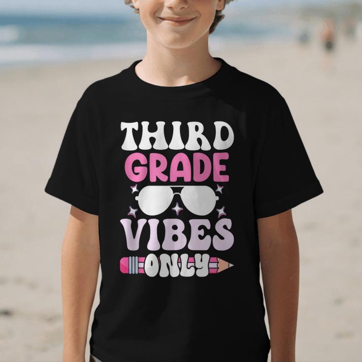 Third Grade 3rd Vibes Only Back To School Student Girl Graphic Kid T-Shirt Third Grade 3rd Vibes Only Back To School Student Girl Graphic Kid T-Shirt