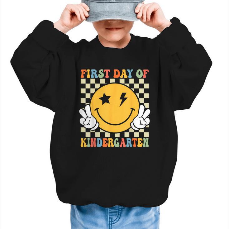 First Day Of Kindergarten Retro Back To School Girls Kids Graphic Kid Sweatshirt