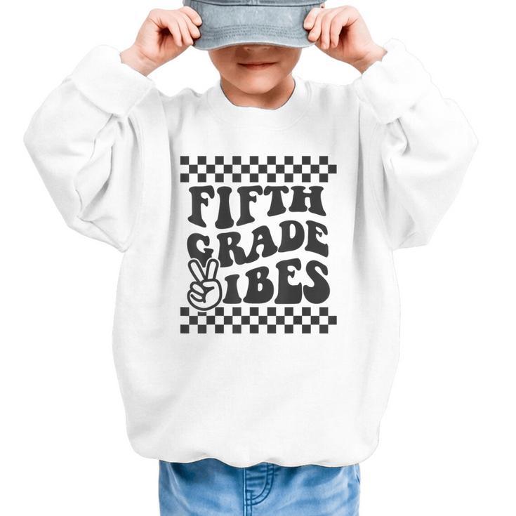 1st Day Of 5th Grade Vibes Retro Girls Back To School Boys Graphic Kid Sweatshirt