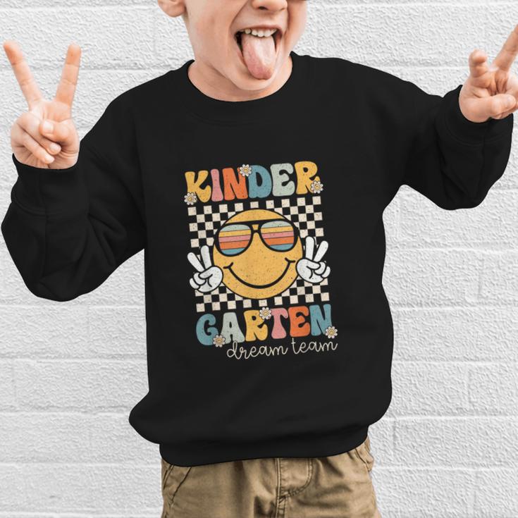 KinderGarten Dream Team Smile Retro Back To School Kinder Graphic Kid Sweatshirt