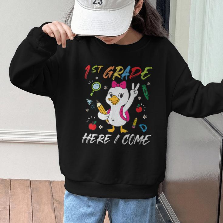Girls Goose 1st Grade Here I Come Back To School Kids Graphic Kid Sweatshirt Girls Goose 1st Grade Here I Come Back To School Kids Graphic Kid Sweatshirt